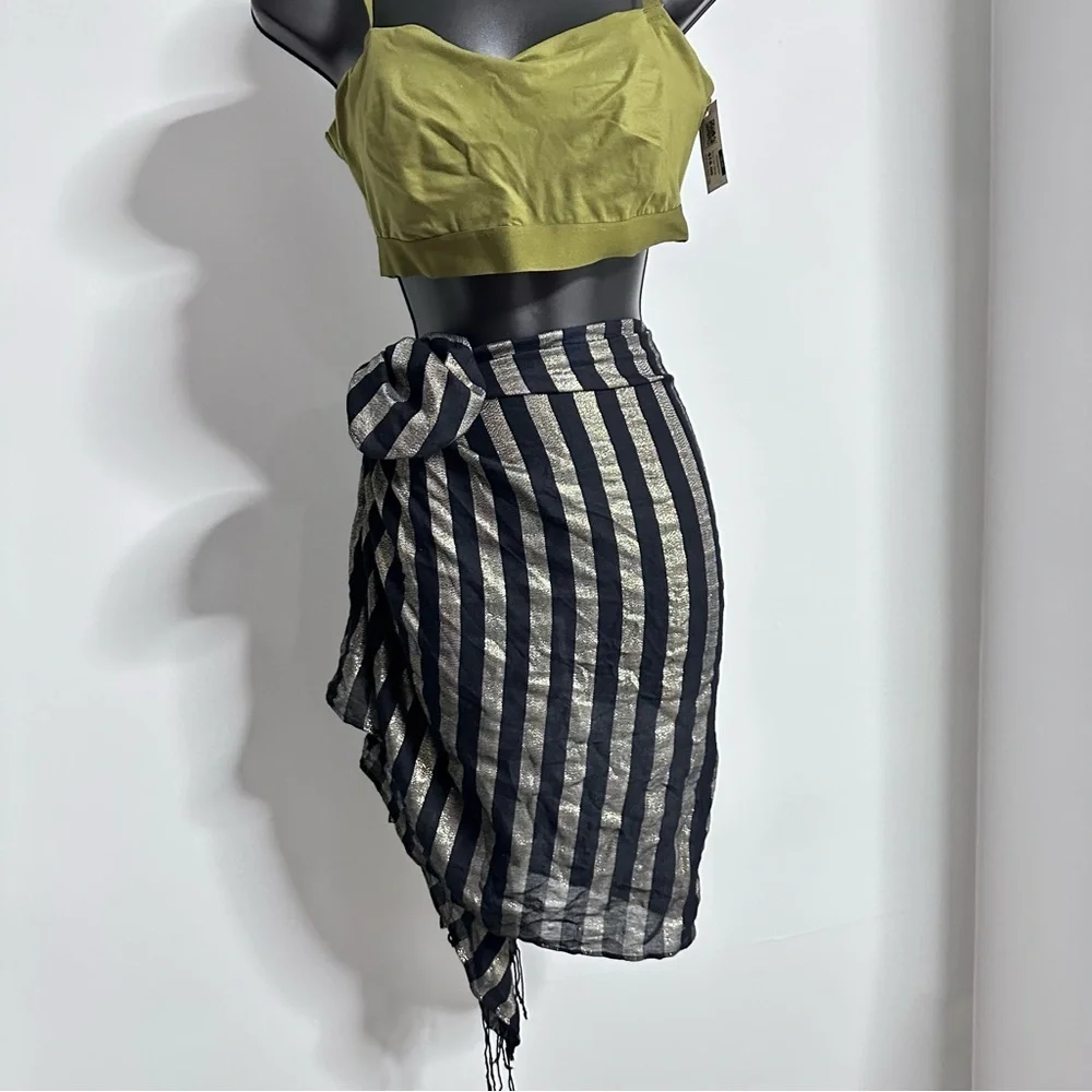 unbranded woman’s long